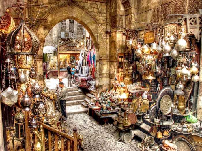 Cairo by Night: Al-Muizz Street, Khan El Khalili & Dinner